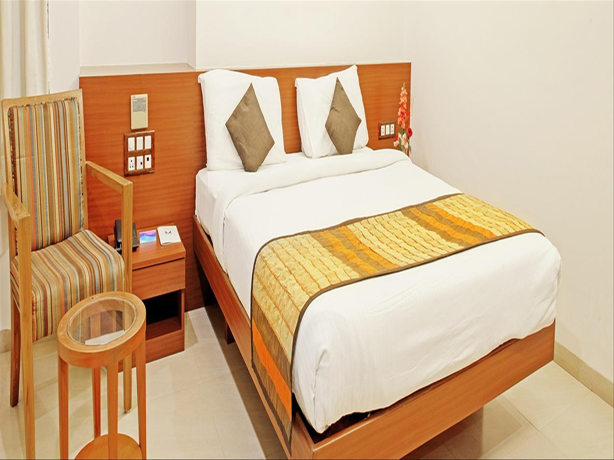 פונה Hotel Mint Montvert, Baner מראה חיצוני תמונה