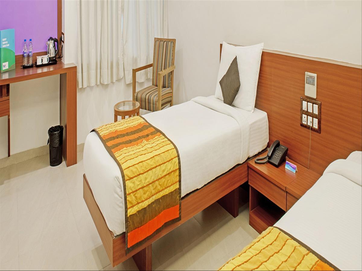 פונה Hotel Mint Montvert, Baner מראה חיצוני תמונה