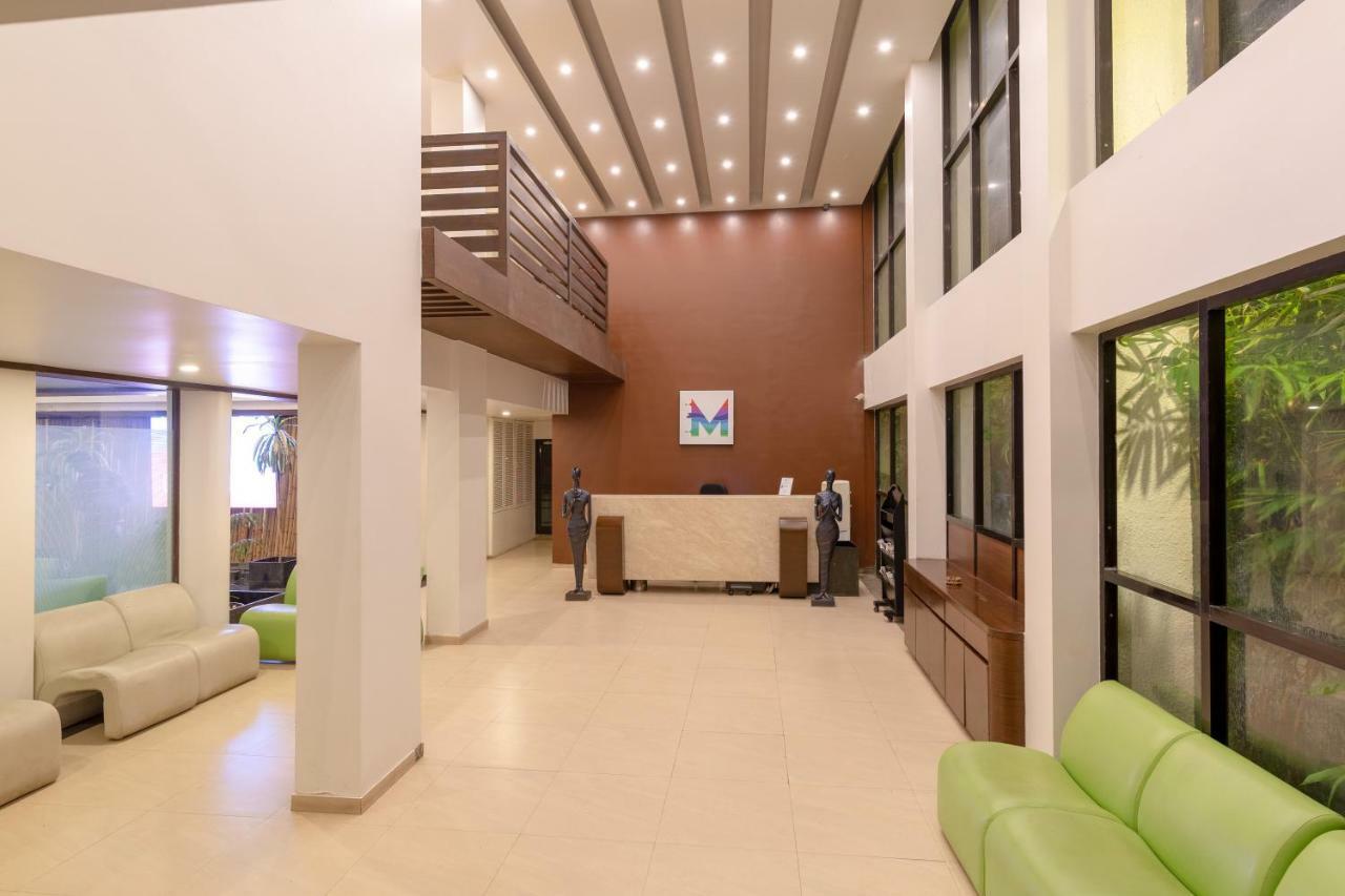 פונה Hotel Mint Montvert, Baner מראה חיצוני תמונה