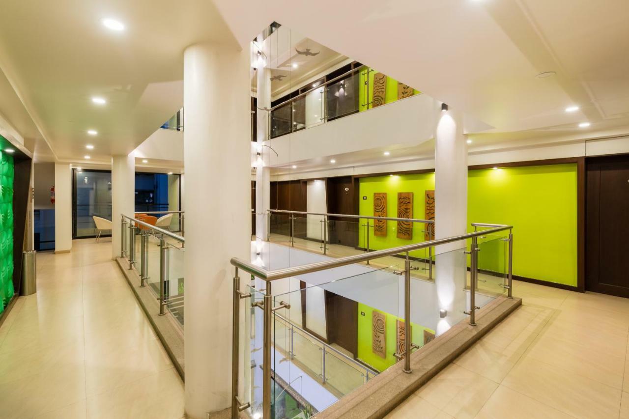 פונה Hotel Mint Montvert, Baner מראה חיצוני תמונה