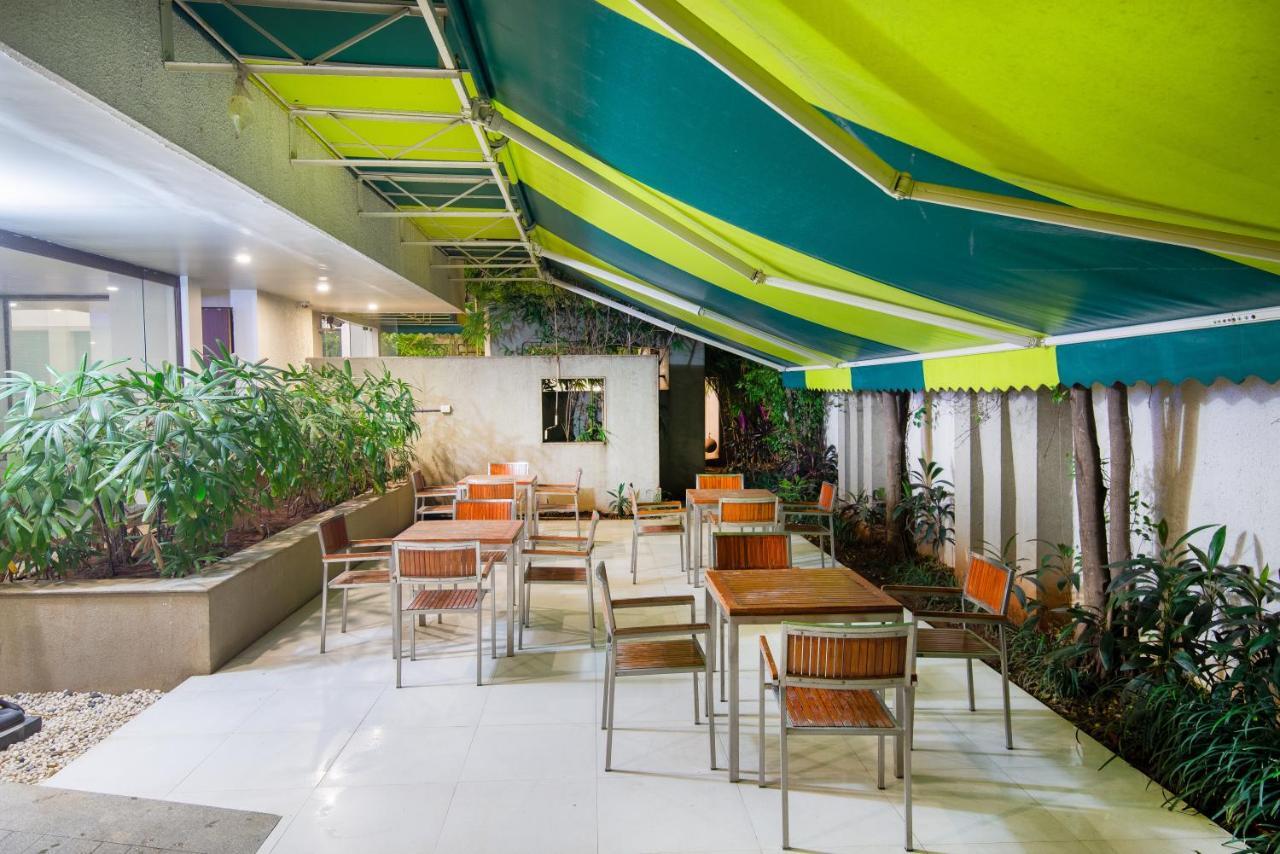 פונה Hotel Mint Montvert, Baner מראה חיצוני תמונה